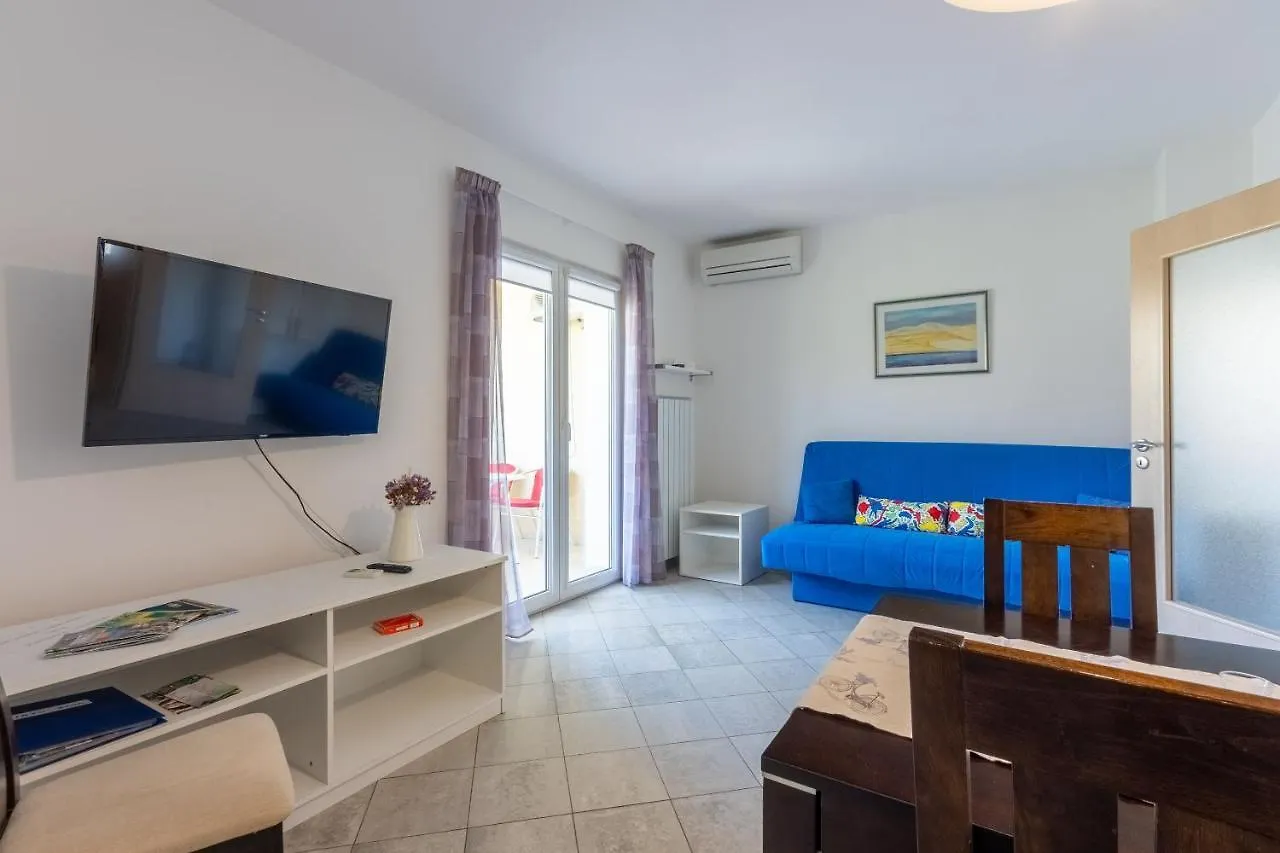 Apartments Vesna Malinska 0*,  Chorvatsko
